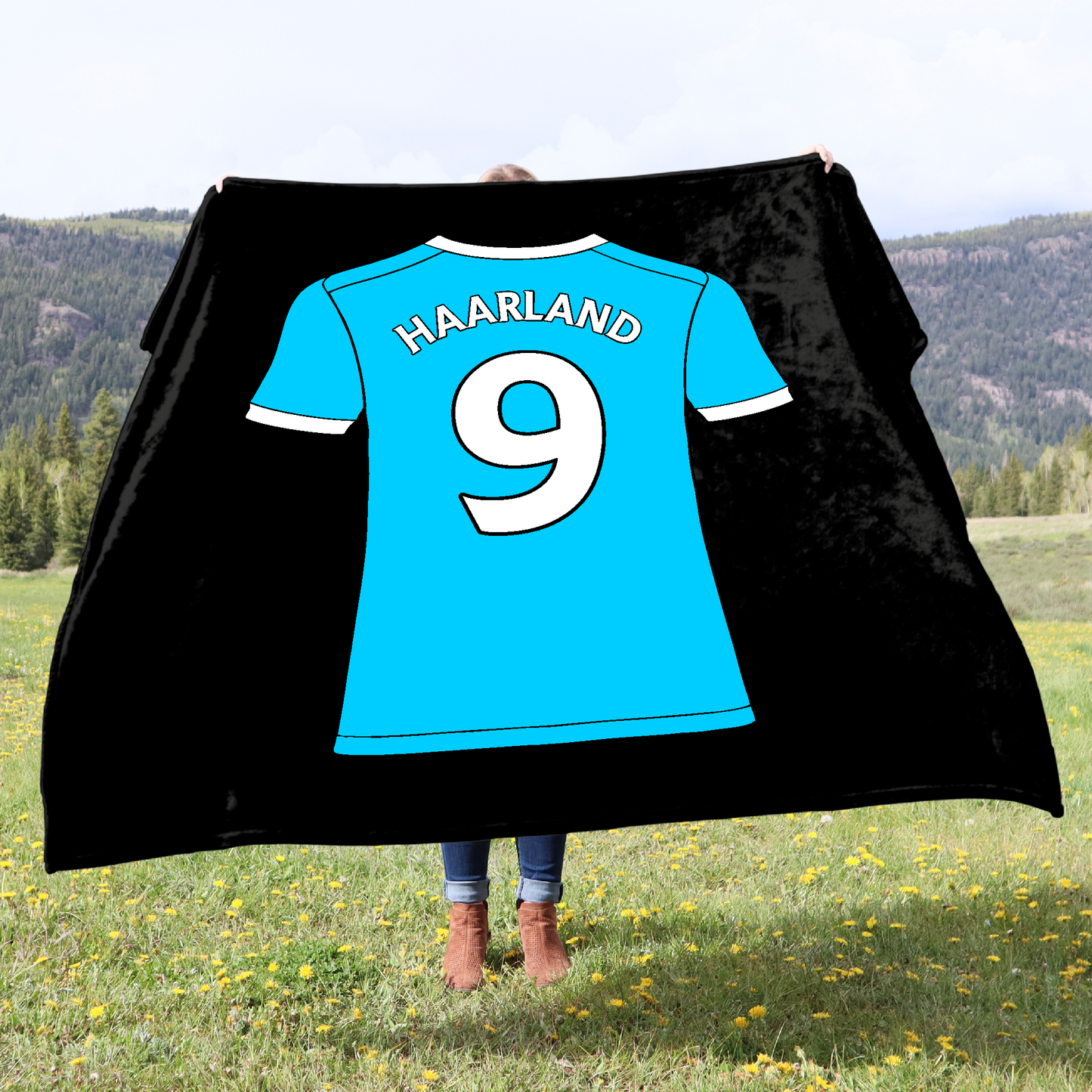 Personalised Manchester City shirt on a large fleece blanket. Made in the UK.